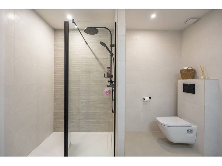 Property thumbnail 18