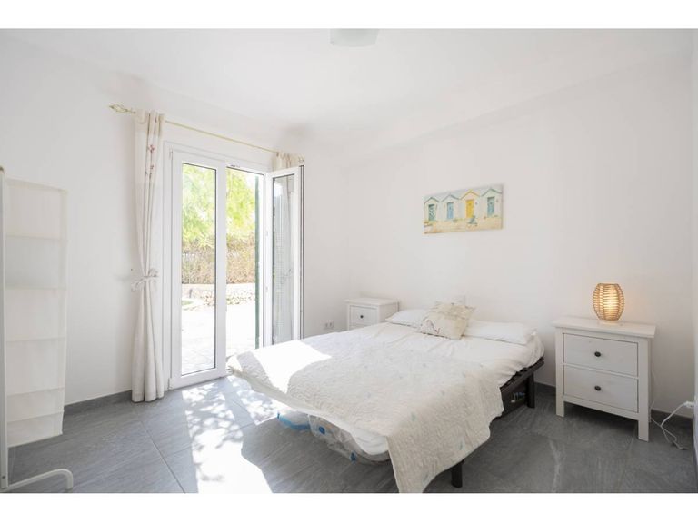 Property thumbnail 11