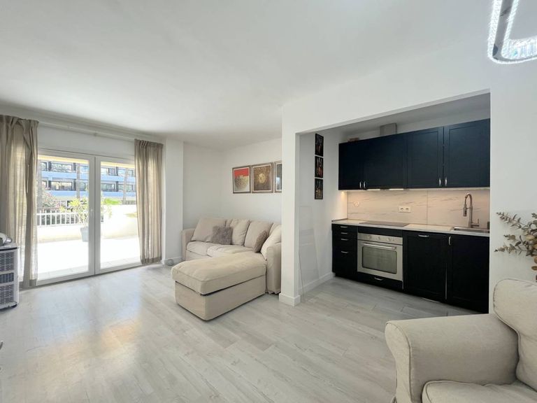 Property thumbnail 1