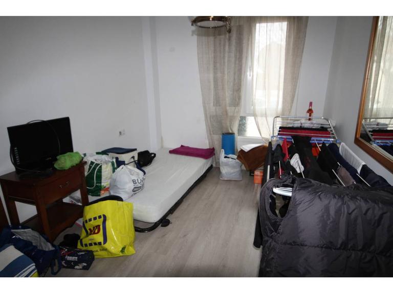 Property thumbnail 6