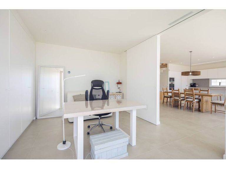 Property thumbnail 19