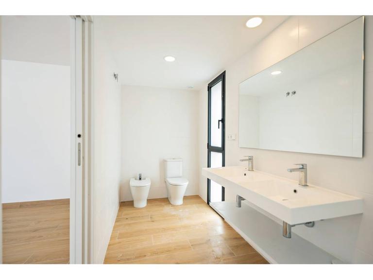 Property thumbnail 29