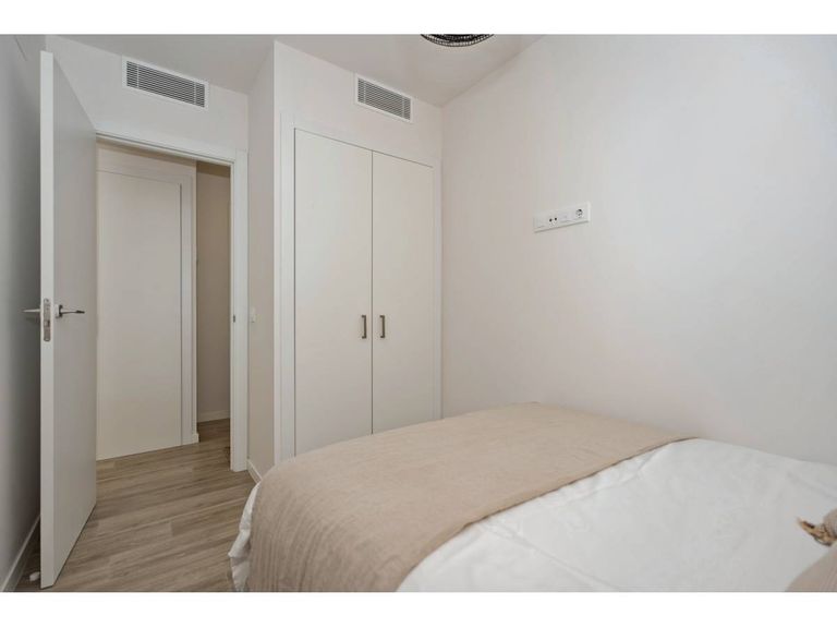 Property thumbnail 24