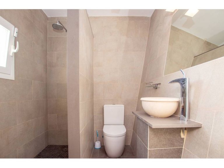 Property thumbnail 14