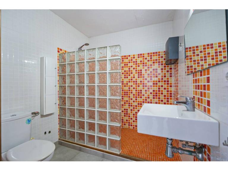 Property thumbnail 24