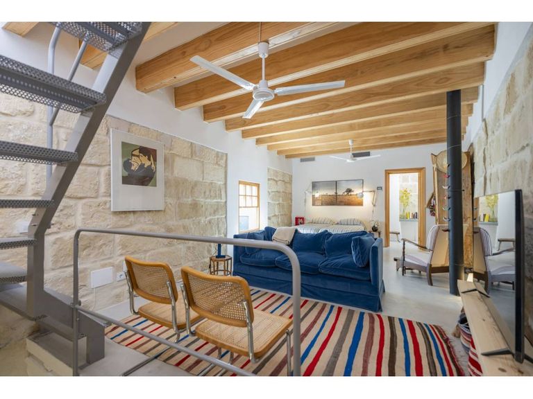 Property thumbnail 10