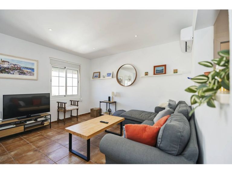 Property thumbnail 1