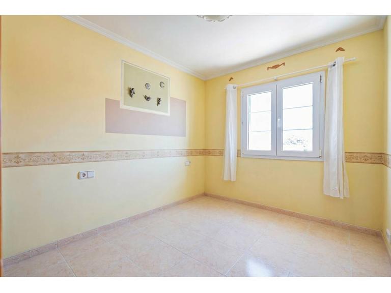 Property thumbnail 9