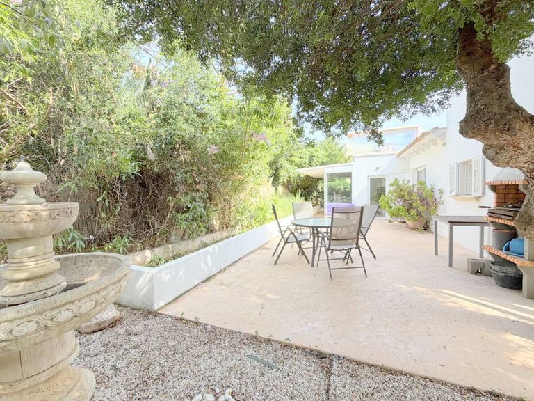 Property thumbnail 1