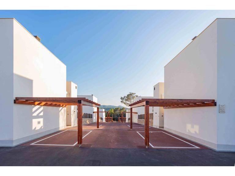 Property thumbnail 38