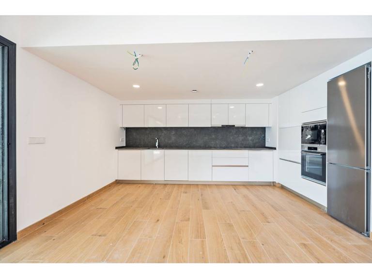 Property thumbnail 22