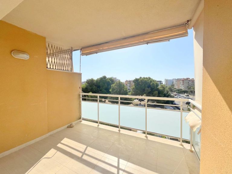 Property thumbnail 1