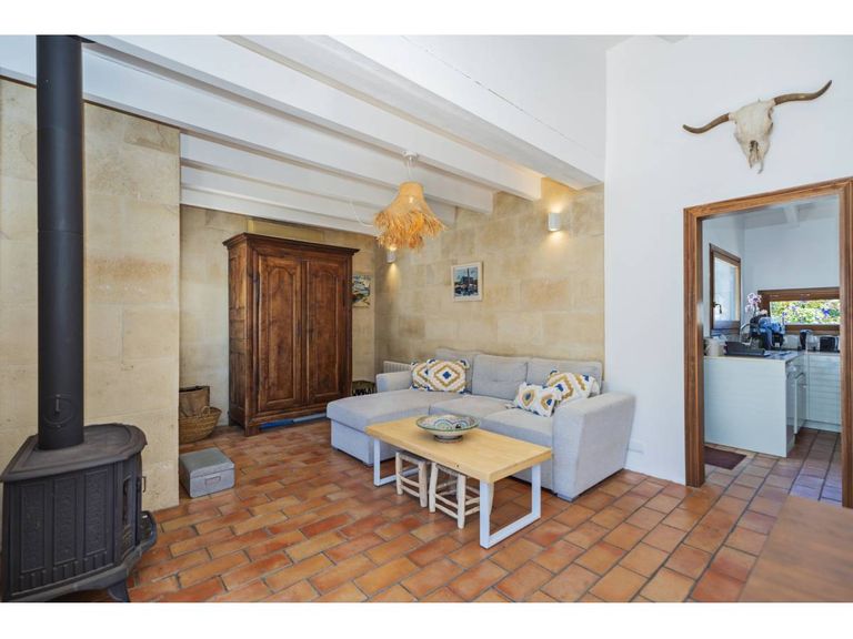 Property thumbnail 8