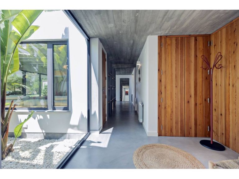 Property thumbnail 36