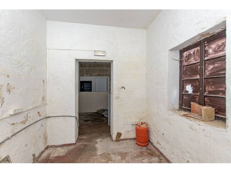 Property thumbnail 38