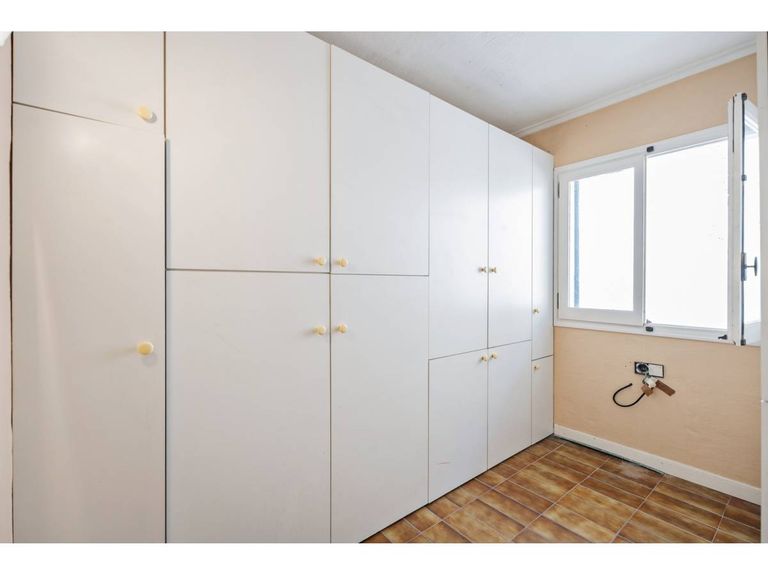 Property thumbnail 25