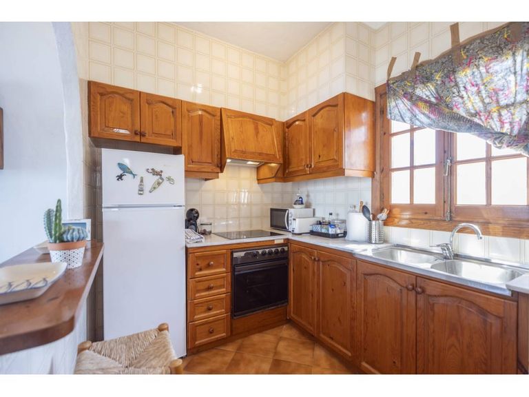Property thumbnail 6