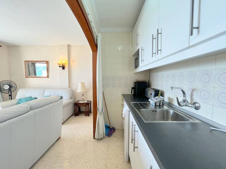 Property thumbnail 3