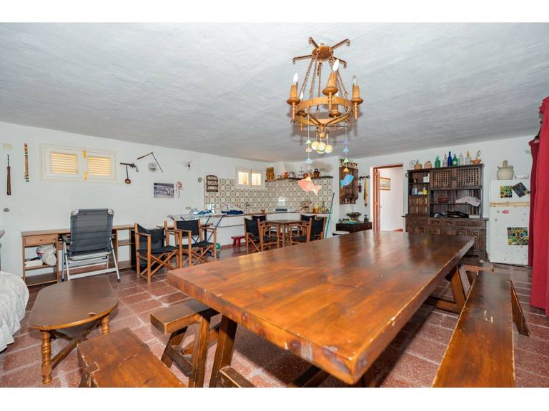 Property thumbnail 12