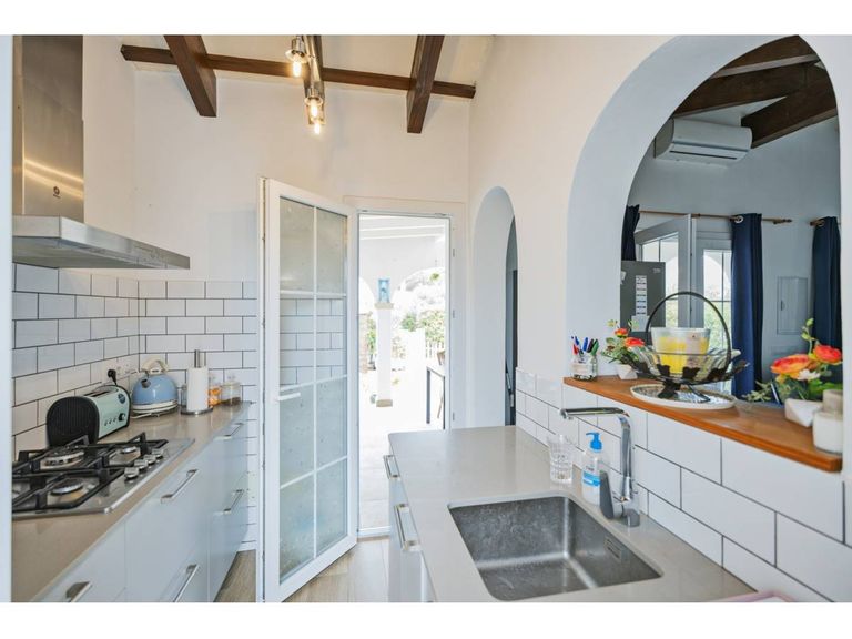Property thumbnail 4