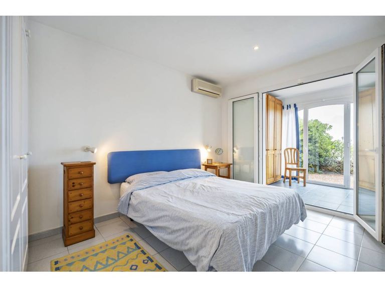 Property thumbnail 25