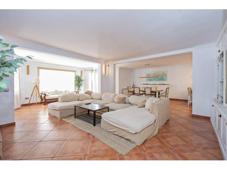 Property thumbnail 4