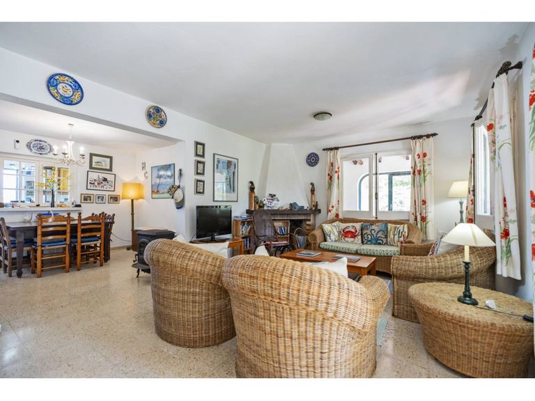 Property thumbnail 9