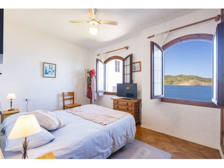 Property thumbnail 8