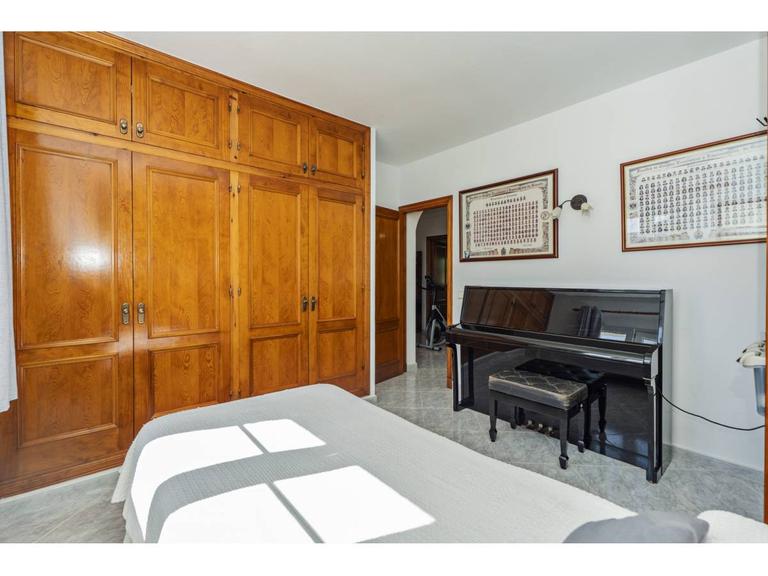 Property thumbnail 17