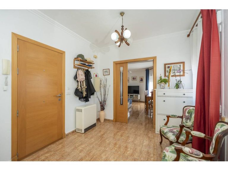 Property thumbnail 8