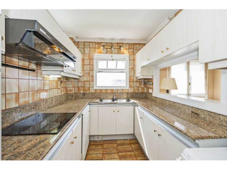 Property thumbnail 14