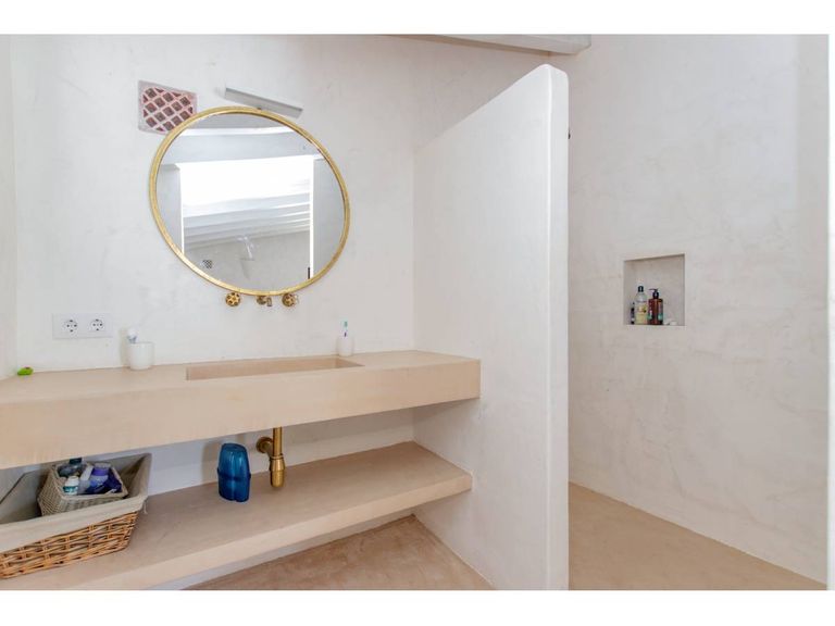 Property thumbnail 43