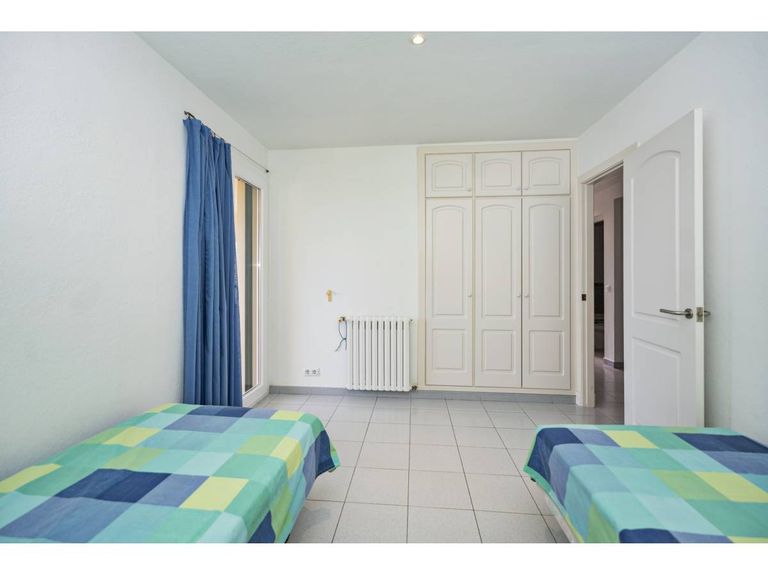 Property thumbnail 30
