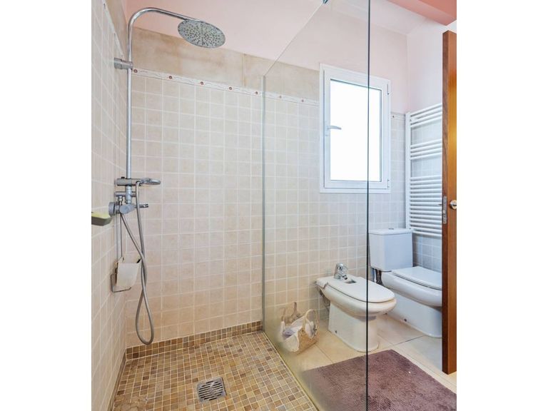 Property thumbnail 23
