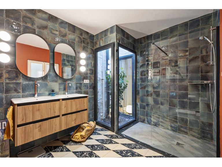 Property thumbnail 6