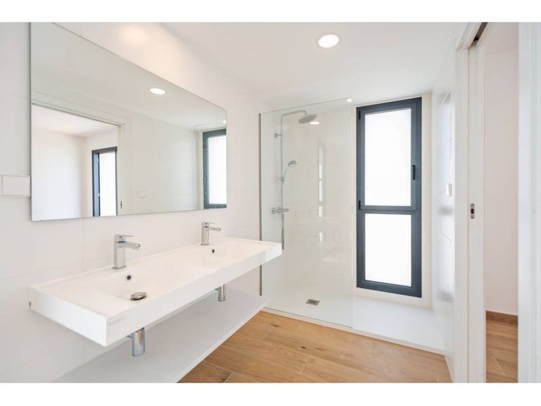 Property thumbnail 13