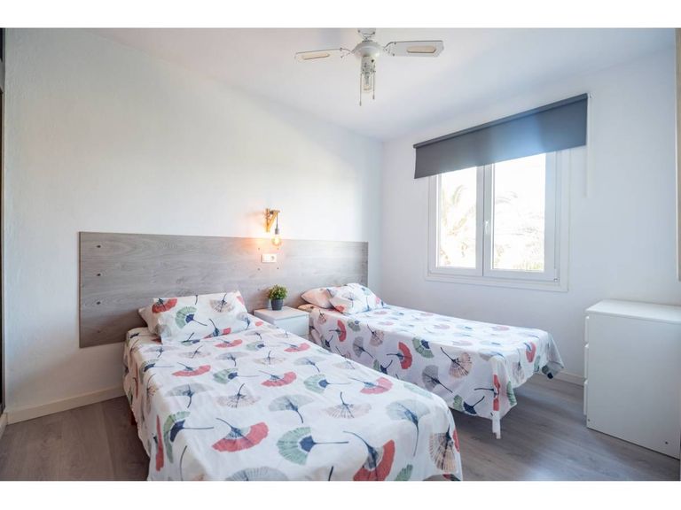 Property thumbnail 9