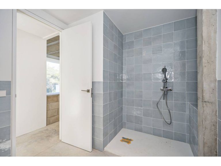 Property thumbnail 26