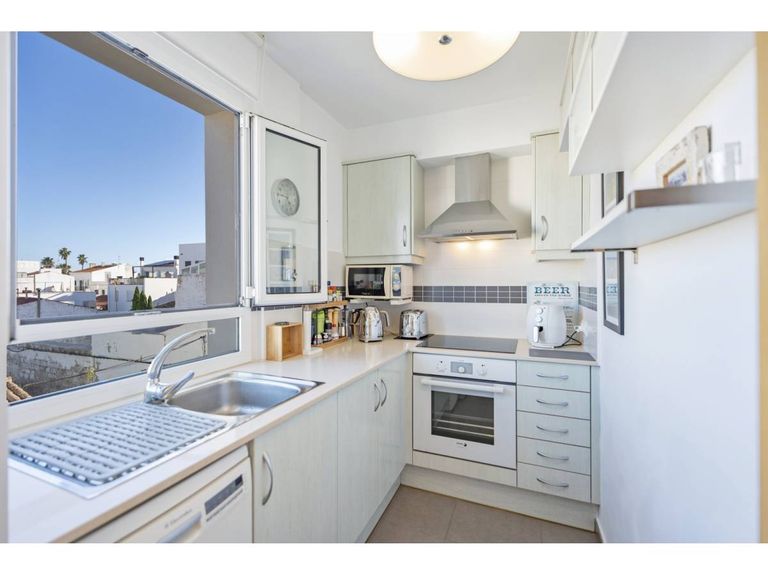 Property thumbnail 16