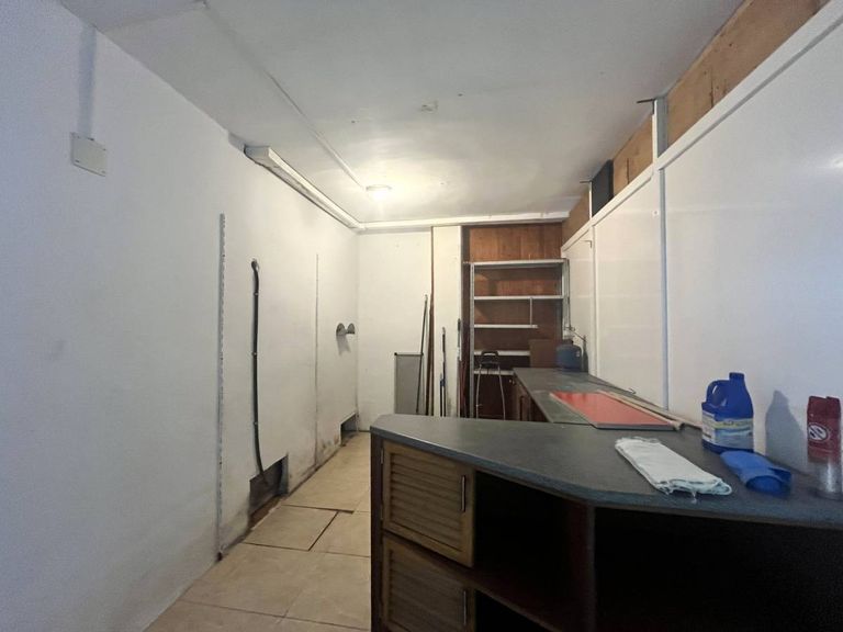 Property thumbnail 14