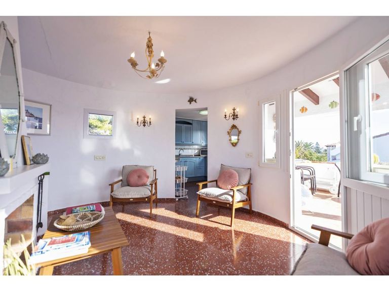Property thumbnail 25