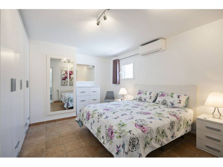 Property thumbnail 8