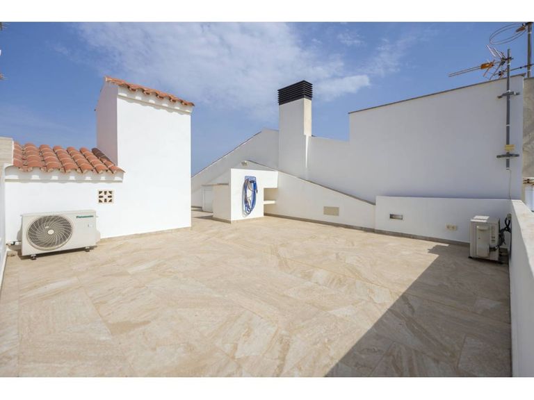Property thumbnail 35