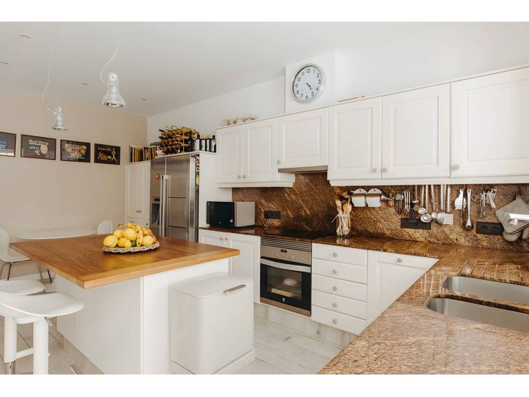 Property thumbnail 40