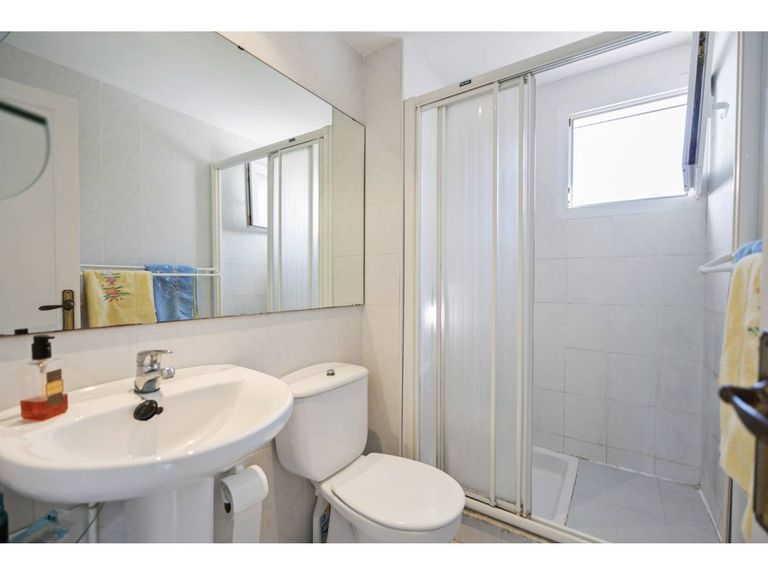 Property thumbnail 5