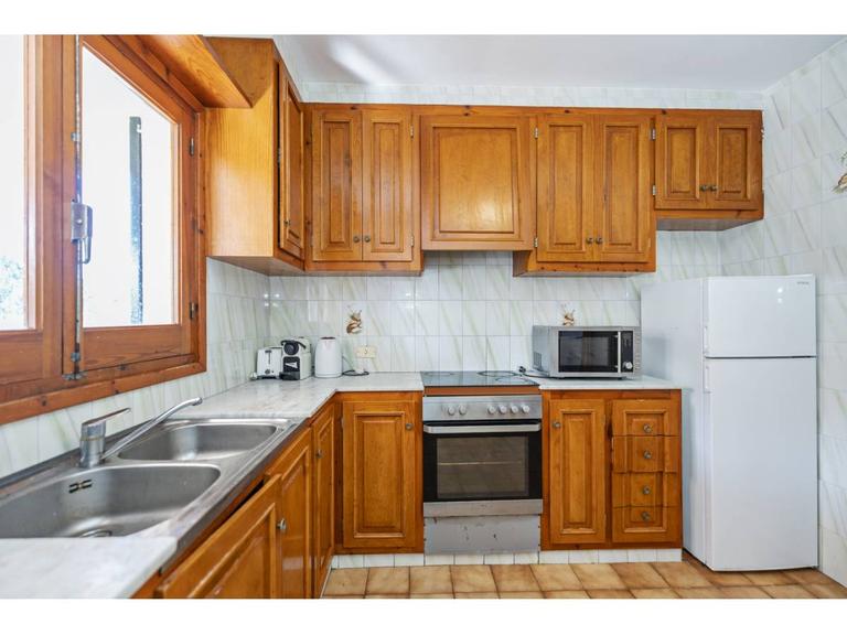 Property thumbnail 6