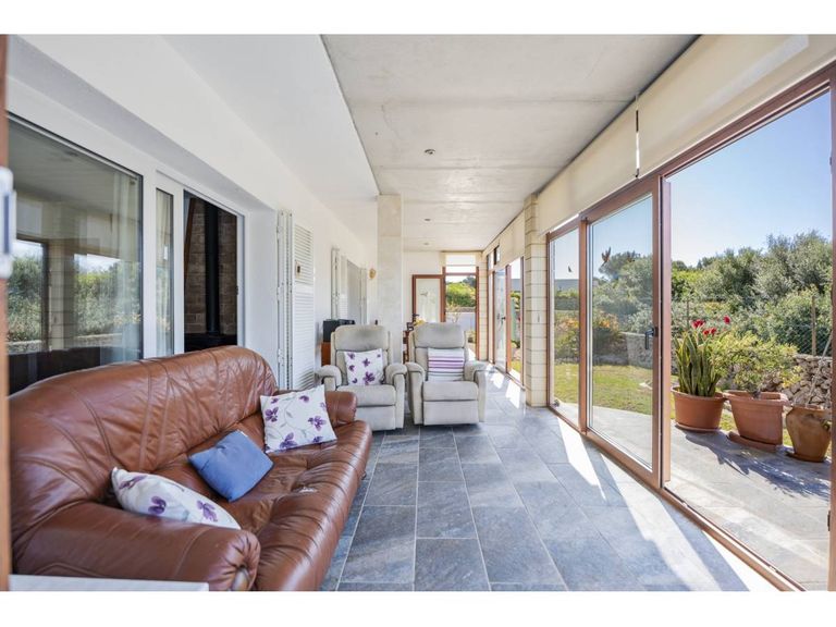 Property thumbnail 3