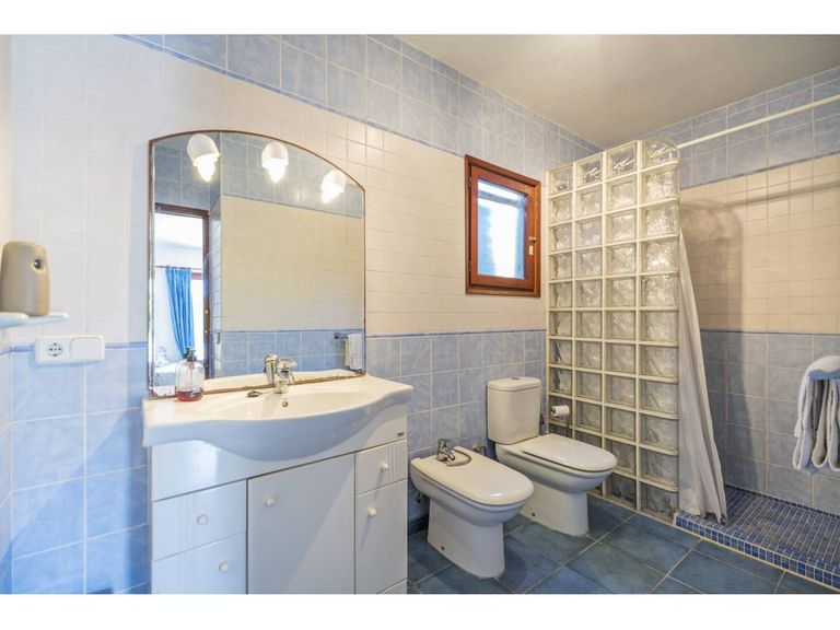 Property thumbnail 18