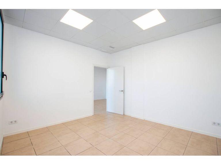 Property thumbnail 6