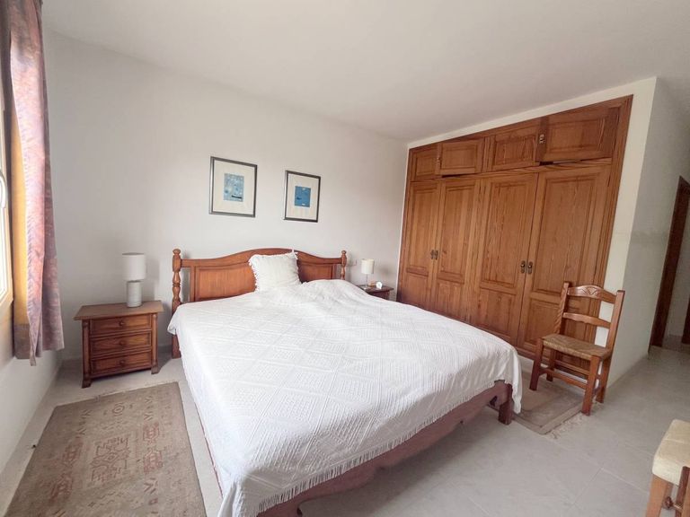 Property thumbnail 26